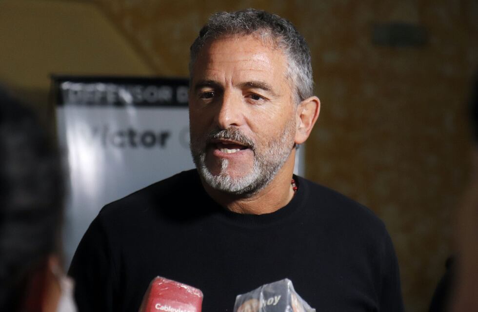 Crisis ambiental y política en el San Roque: piden la renuncia de Emilio Iosa en Villa Carlos Paz