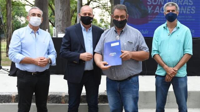 Entrega de fondos de Obras Menores a Comunas del Departamento Castellanos