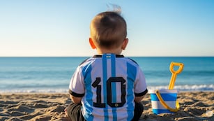Imagen de bebe argentino creada por Gemini.