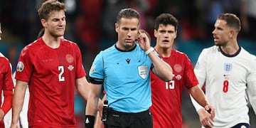 La polémica semifinal de la Eurocopa entre Inglaterra y Dinamarca se llenó de memes.