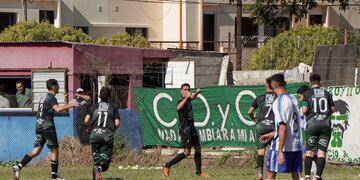 Futbol Cultural Arroyito vs. Sarmiento Santiago Temple