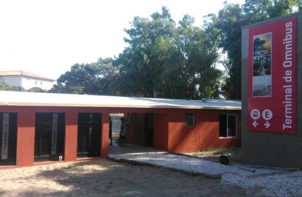 Abren licitación para el buffet y kiosco de la Terminal de Pehuen Co