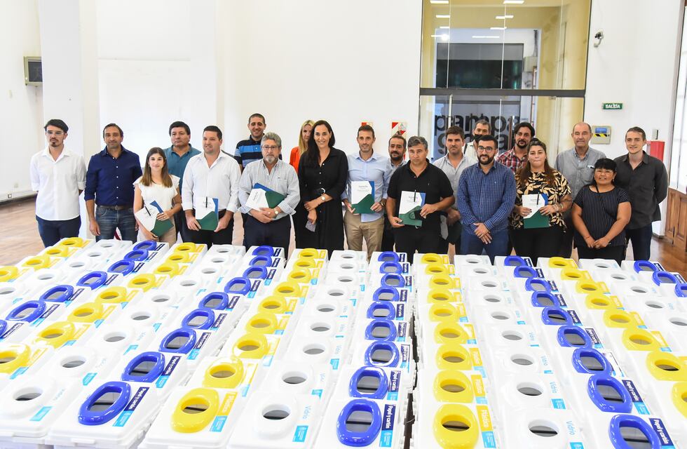 Pérez adhirió al programa de Capacitación Ambiental