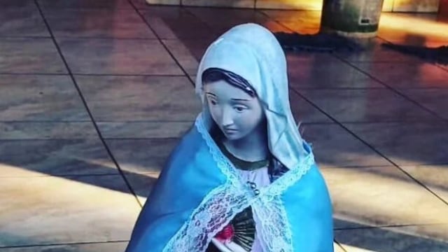 Insólito: robó una virgen de una Iglesia, intentó venderla y fue detenido.