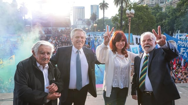 Pepe Mujica, Alberto Fernández, Cristina Kirchner y Lula da Silva. (Foto / Clarín)