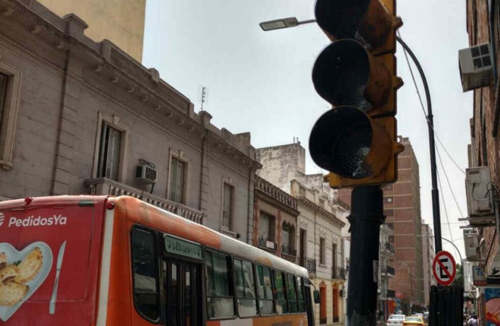 Masivo corte de luz en Córdoba: Epec informó los 22 barrios afectados este sábado 15 de abril