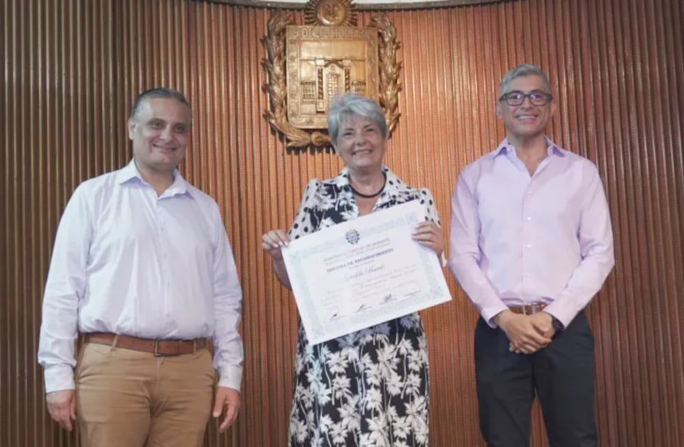 El Concejo distinguió a Griselda Barale por su libro «El horror que persiste»