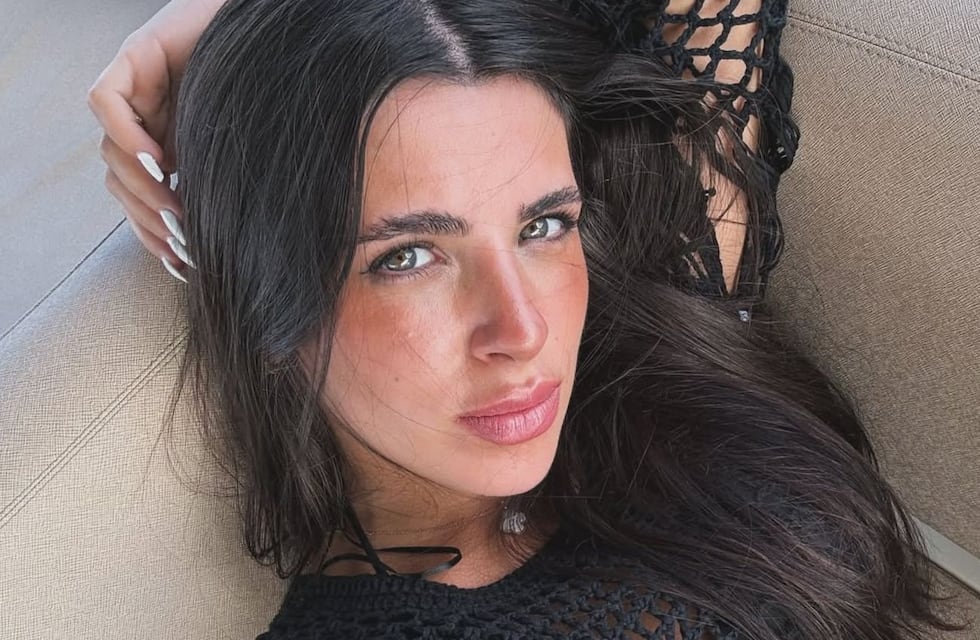 Valentina Cervantes se adelantó a la primavera y conquistó Instagram con look deportivo color uva