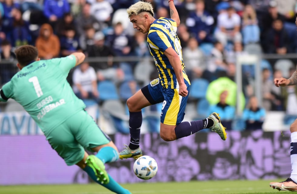 Rosario Central perdió ante Gimnasia y se complicó para clasificar a Copa Sudamericana