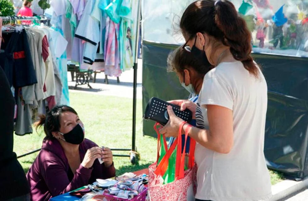 Pujato: Domingo de feria en la localidad