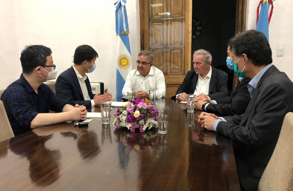 Jalil se reunió con autoridades de PowerChina