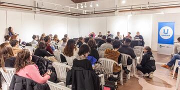 Ushuaia participó del encuentro “Pensar las Juventudes Desde el Sur (del Sur)”