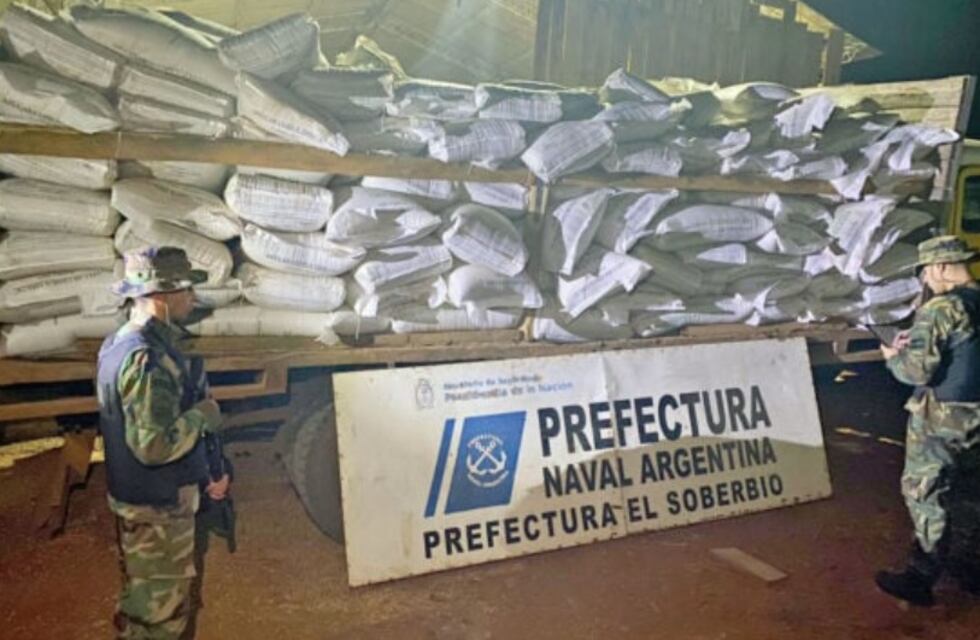 Secuestran contrabando de alpiste en El Soberbio