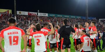 Instituto metió tres triunfos al hilo y es escolta de Belgrano. En al fecha 30, el clásico (José Gabriel Hernández / La Voz)