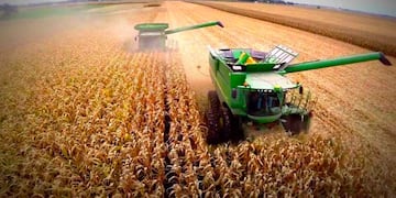 La Mesa de Enlace anunció un paro del campo por tres días en protesta por el cierre de exportaciones de maíz