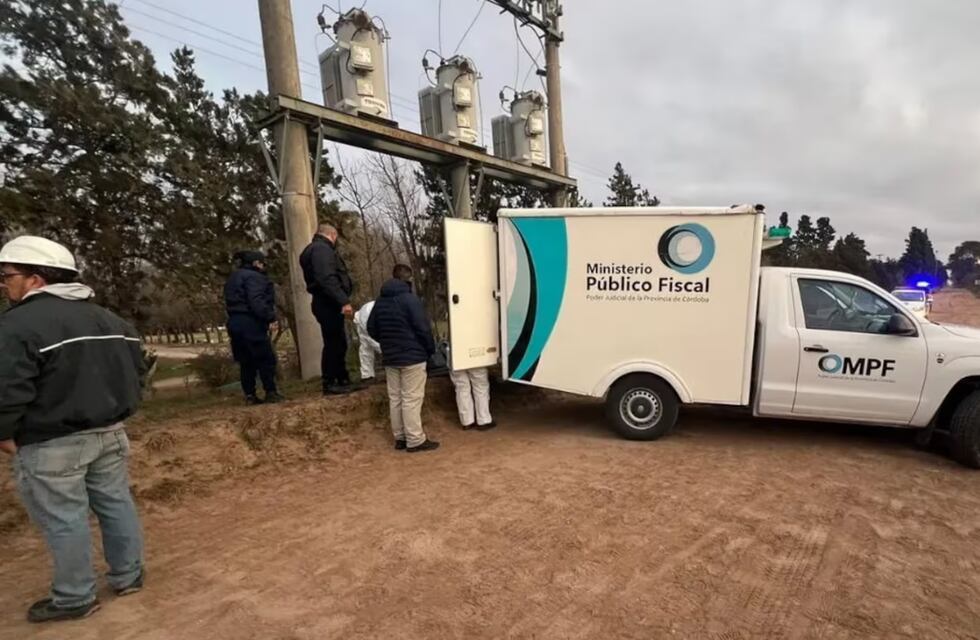 Córdoba: intentaba robar cables, recibió una descarga eléctrica y murió