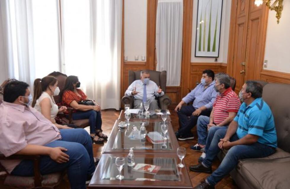 Productores tabacaleros de La Cocha fueron recibidos por Jaldo