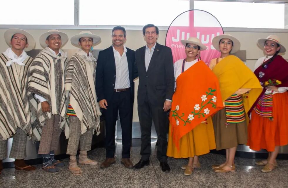 Verano 2024: una fiesta en el aeropuerto de Jujuy recibió a los primeros turistas
