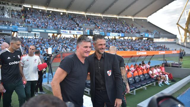 El Luifa Artime con Martín Demichelis, en la previa del Belgrano-River (La Voz).