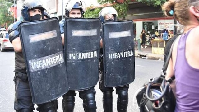 Repudian el accionar de la Policía provincial en la movilización del Día Internacional de la Eliminación de la Violencia contra la Mujer.