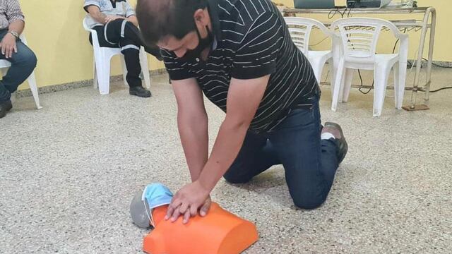 Capacitación en primeros auxilios en Icho Cruz.
