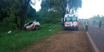 Dos hombres fallecieron en un siniestro vial en Jardín América.