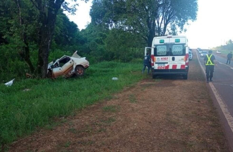 Dos hombres fallecieron en un siniestro vial en Jardín América