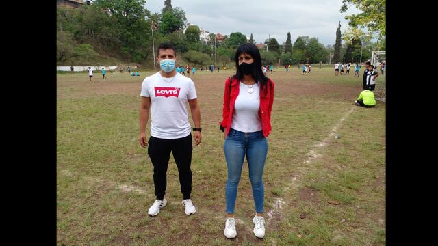 La directora general de Deportes y Recreación del municipio, Cristina Conde, y el director de Deportes, Gustavo Caliva, presenciaron el desarrollo de la jornada de triple actividad en la zona de parque San Martín.