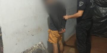 Detienen a un individuo y recuperan varios elementos robados en Eldorado.