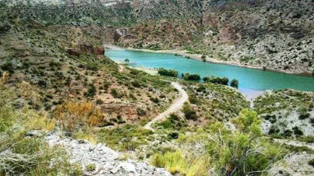 Zona donde construirán la represa El Baqueano en el río Diamante en San Rafael.