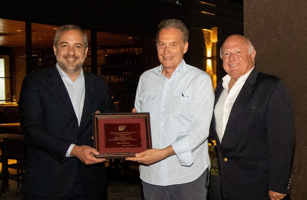 Maipú reconoció como “Huésped de Honor” a un prestigioso enólogo