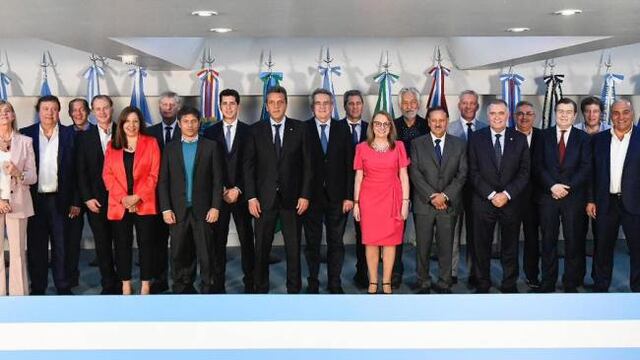 Camino al balotaje: Manzur y Jaldo participaron de la reunión de gobernadores con Massa