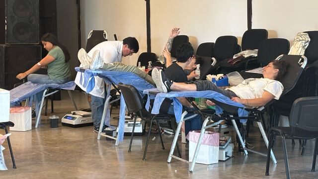 Colecta de sangre organizada por el Concejo Municipal de Rafaela, la ONG local Honrar la Vida y C.U.D.A.I.O (Centro Único de Donación, Ablación e Implante de Órganos).