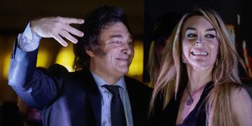 Fátima Florez y Javier Milei el día de la victoria de las elecciones.