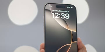 ¿Conviene comprarlo en el exterior y traerlo a Argentina?: esto es lo que cuesta un iPhone 16 sin impuestos.