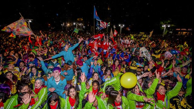 Presentación de trajes 2019. ARCHIVO