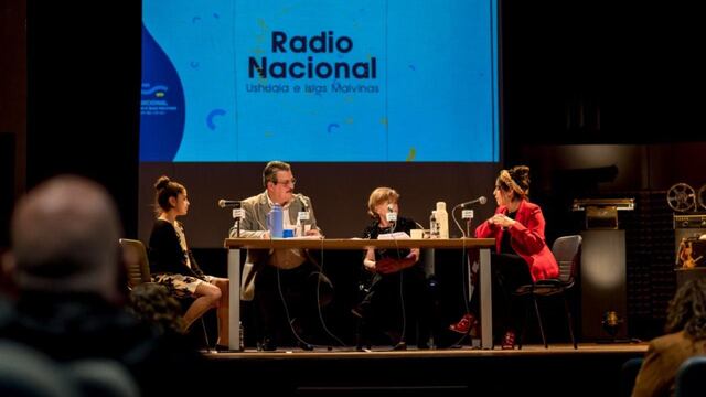 Radio Nacional Ushuaia festejó 60 años en la Sala “Niní Marshall”