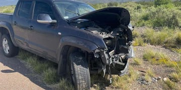 Estado en la que quedó la camioneta VW Amarok que conducía el abogado Mauricio Le Donne tras impactar contra una garita y matar a un guardia. Gentileza Los Andes