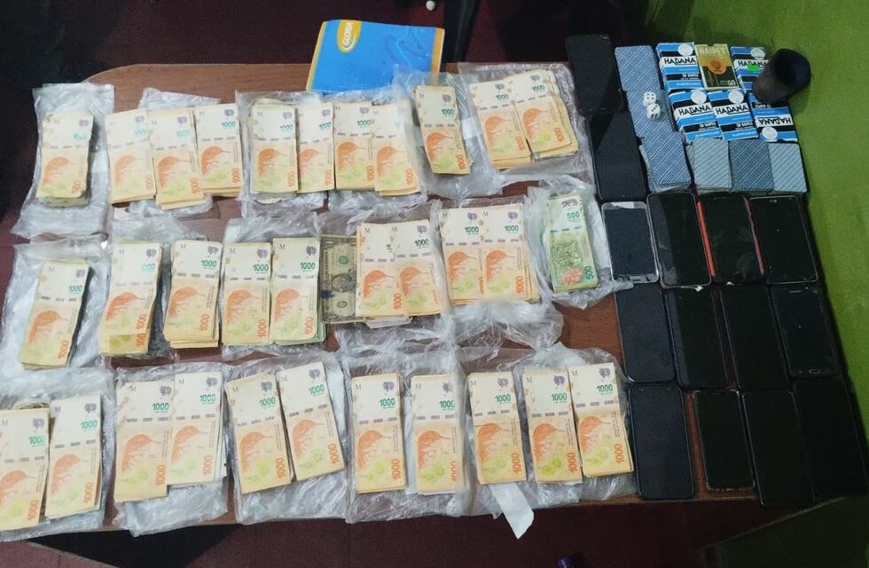 San Carlos Minas: desbarataron un casino ilegal y hay 18 detenidos