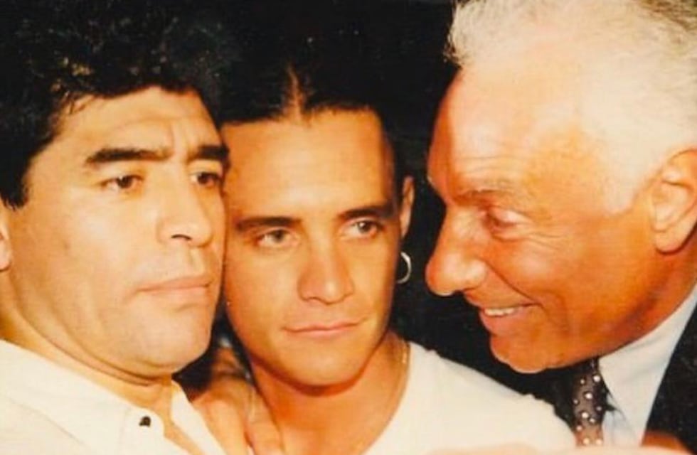 Maradona le regaló una corbata y ahora la subasta para donar el dinero a aldeas guaraníes