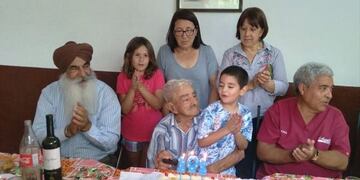 Don Félix Satti pudo celebrar sus 101 años de vida siguiendo un estricto protocolo.