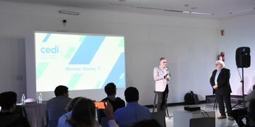 Luis Castellano participó de una jornada sobre Economía del Conocimiento