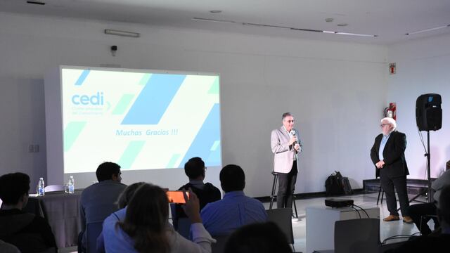 Luis Castellano participó de una jornada sobre Economía del Conocimiento