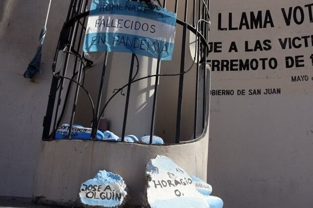 Las piedras fueron colocadas en la Eterna Llama Votiva