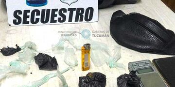 En pleno microcentro tucumano la Guardia Urbana secuestró drogas