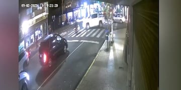 Puerto Rico: aparatoso accidente entre una motocicleta y un automóvil dejó como saldo un herido.