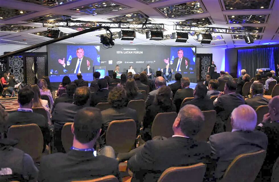 En el IEFA Latam Forum, Morales explicó su visión sobre litio y cambio climático