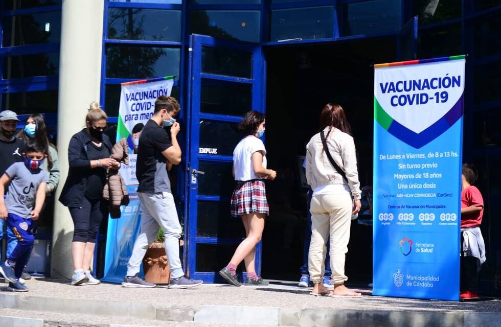 Vacunación en Córdoba: sólo el 2 por ciento de inmunizados se contagió de Covid-19
