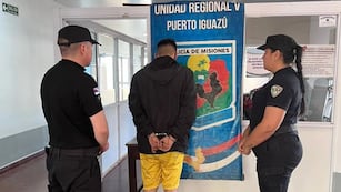 Brutal agresión en Puerto Esperanza: una joven fue atacada y el agresor terminó detenido.