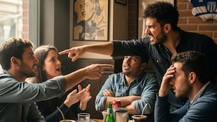 Discusión entre amigos.